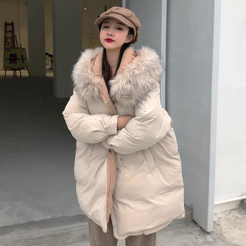 Теплое манто средней длины Femme Hiver с меховым капюшоном оверсайз длинный рукав Корейская парка зимнее пальто женская верхняя одежда