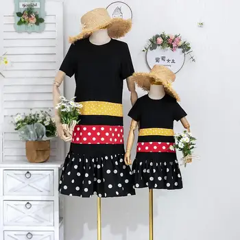 

Family Looks Match Outfits Long Tshirt for Girls Mom Home Dresses Wear 2020 Black Dot Mother Daughter Dress