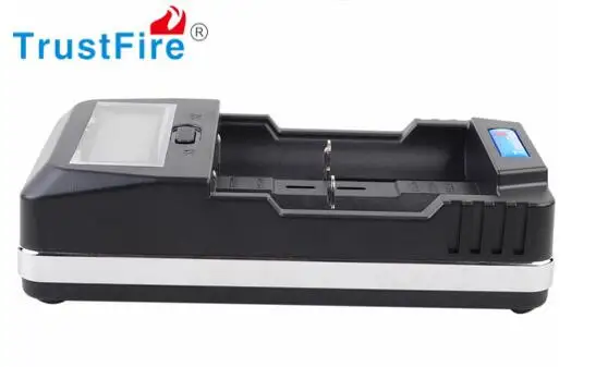 TrustFire TR-011 цифровой Intelligent Lithium с Батарея Зарядное устройство ЖК-дисплей Дисплей Мощность Дополнительный внешний аккумулятор с 2 слота USB Порты и разъёмы для 18650 14500 26650