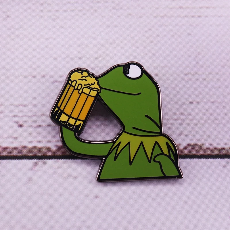 Smug Sad Pepe The Frog drink beer Pins Интернет-мем лацкан Pin | Украшения и аксессуары