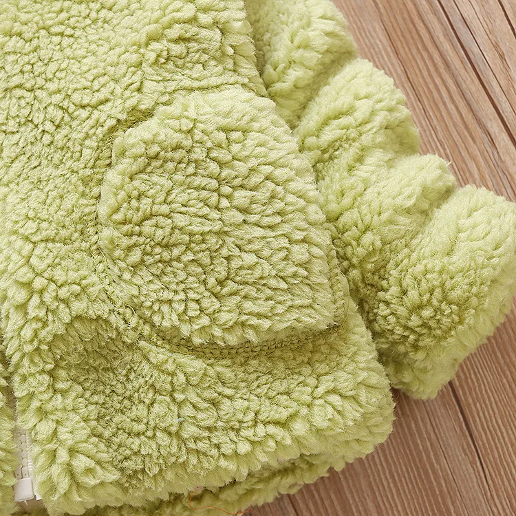 Зимняя куртка для девочек; Новинка г.; пальто с бархатной подкладкой для маленьких девочек; пальто с рисунком на спине; шерстяное пальто для девочек