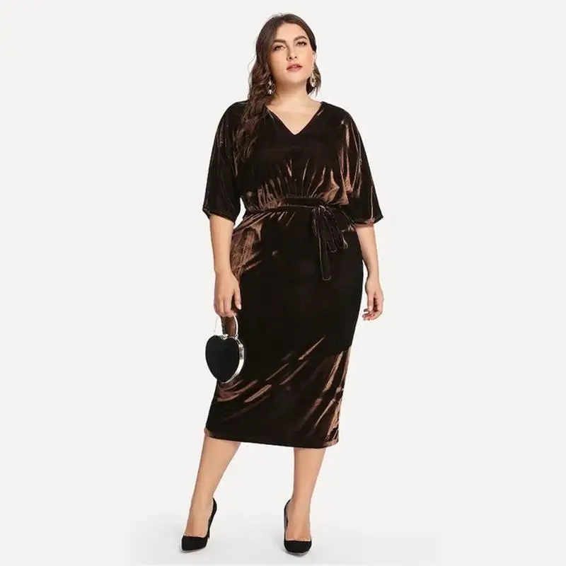 

Autumn Large Size Corduroy Dress Women Sexy Backless V-neck Bat Sleeve Pencil Dress Plus size Long Velvet Party Vestidos XL-4XL