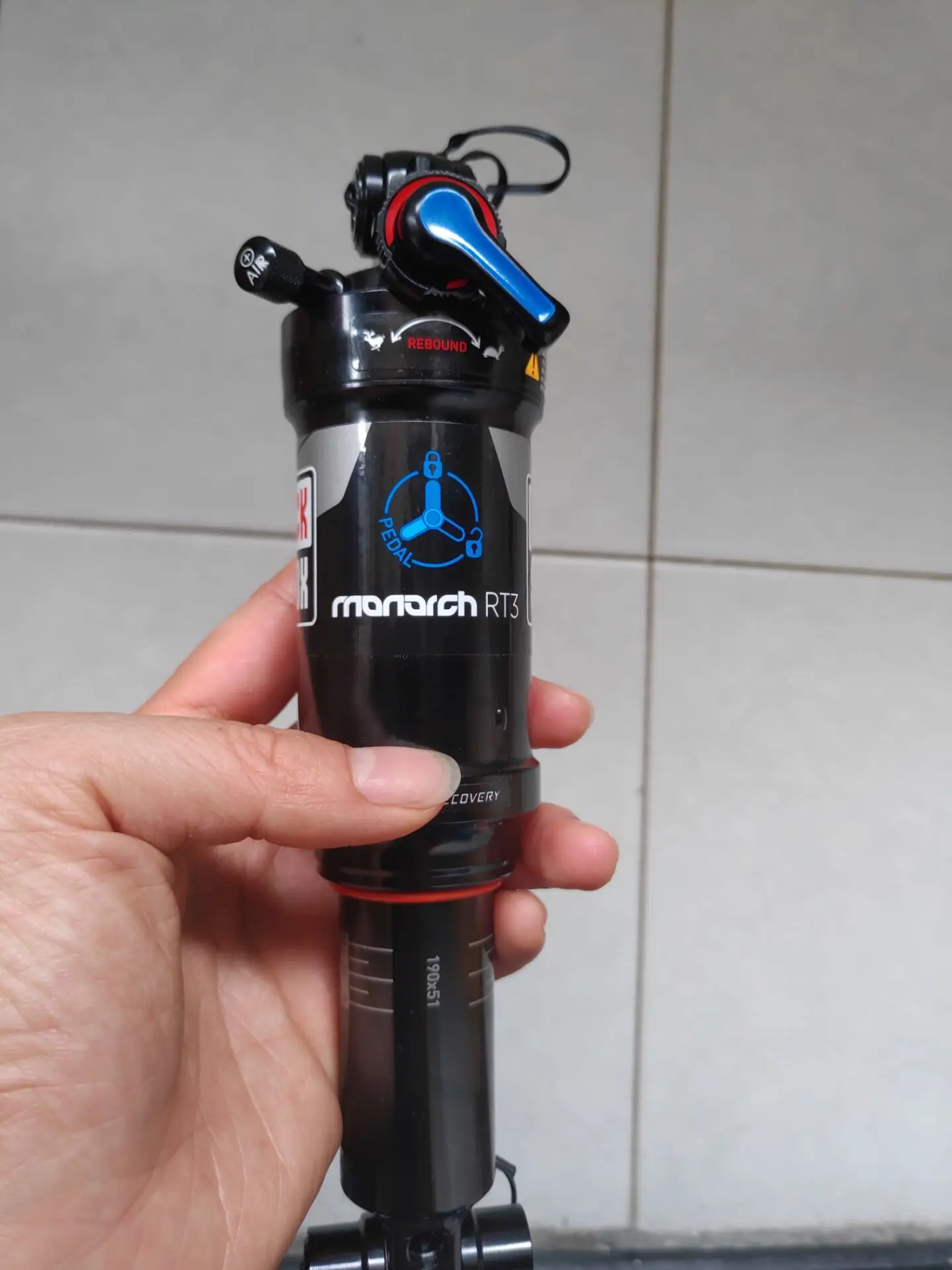 Rockshox Monarch Rt3 Rear Shock Full Size Tune Mm 190 51mm Debon Air
