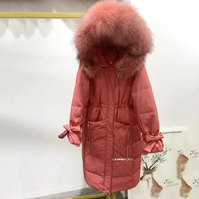 Mrs. broad waist shows thin knitting dress winter