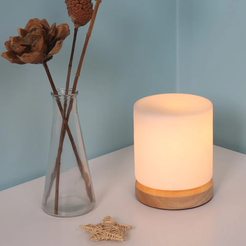 

Стеклянная настольная лампа из твердой древесины, современный минималистичный цилиндрический прикроватный светильник, креативный теплый ночник для спальни, настольная лампа