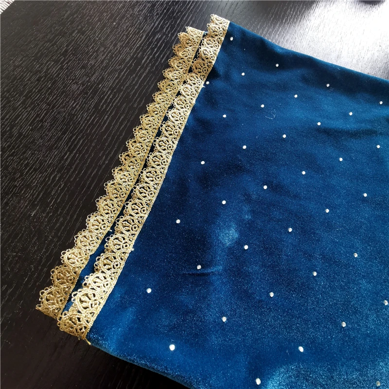 Velvet Beading Shining Mantilla Veils Catholic for Church Chapel Women Headcovering Beaded Round Blue Mass Head Wrap Gold Edge