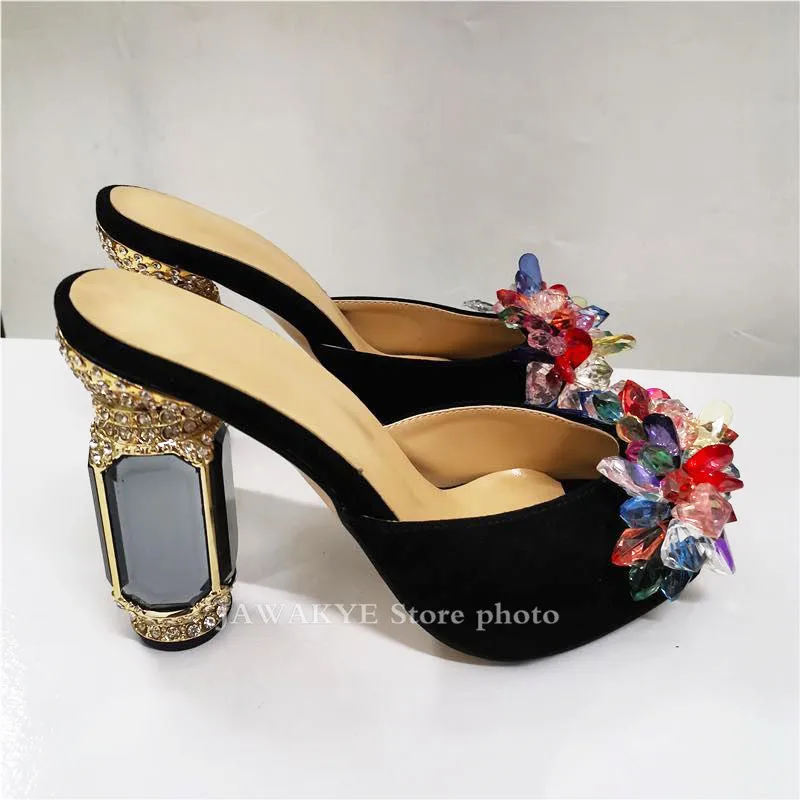 D39E3B63B81E94B4D304B5A2C19A282D