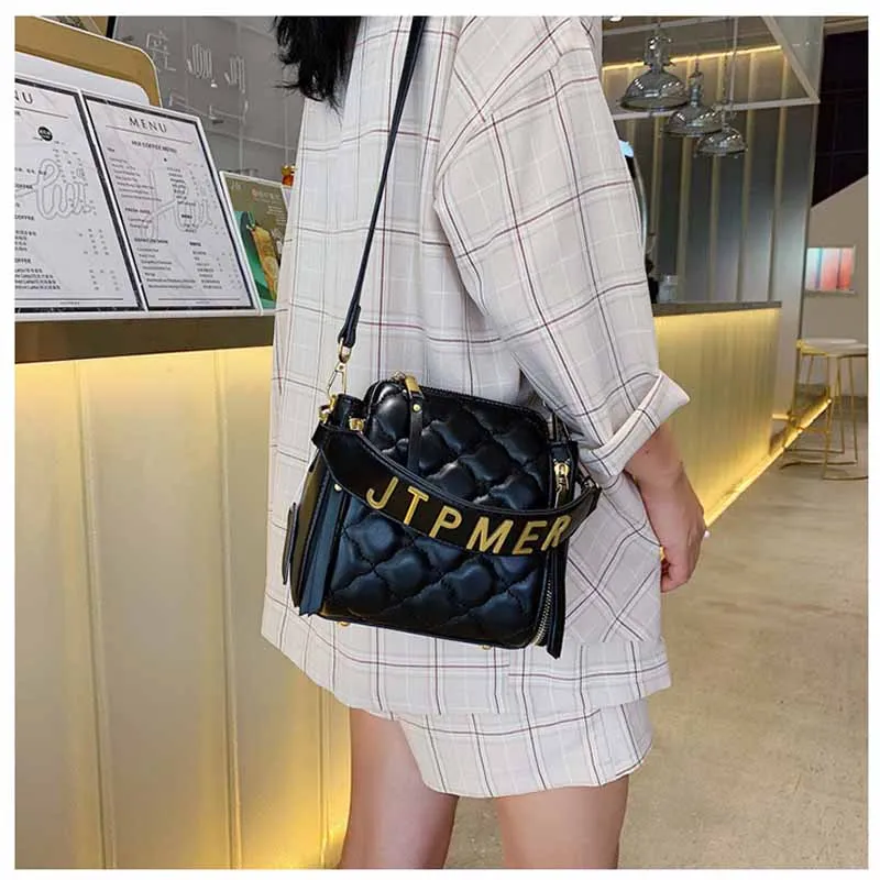 MSGHER Diamond-Shaped Thread Flap Women Bag French Zipper Soft Wild Letters Wristband Classical Shoulder Female Bag WB2775