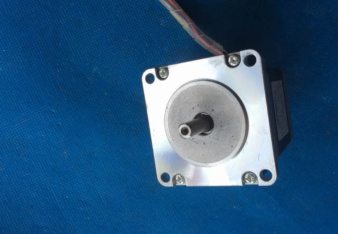 TS3653N12E5 2A 3,6 В используется один, шаговый двигатель, хорошо работает
