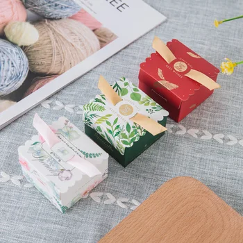 

New Multicolor Wedding Favor and Gift Box Sweet Paper Candy Box Bags for Wedding Decoration Baby Shower Birthday Party Supplies