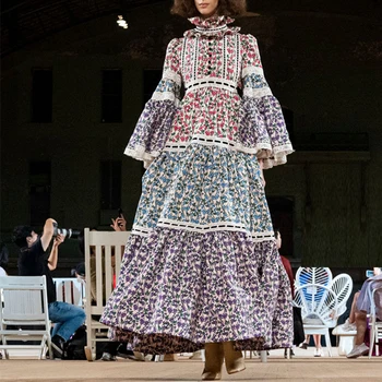

Spring 2020 catwalk dresses high quality women vintage round neck flare sleeve printed lace patchwork long female dress