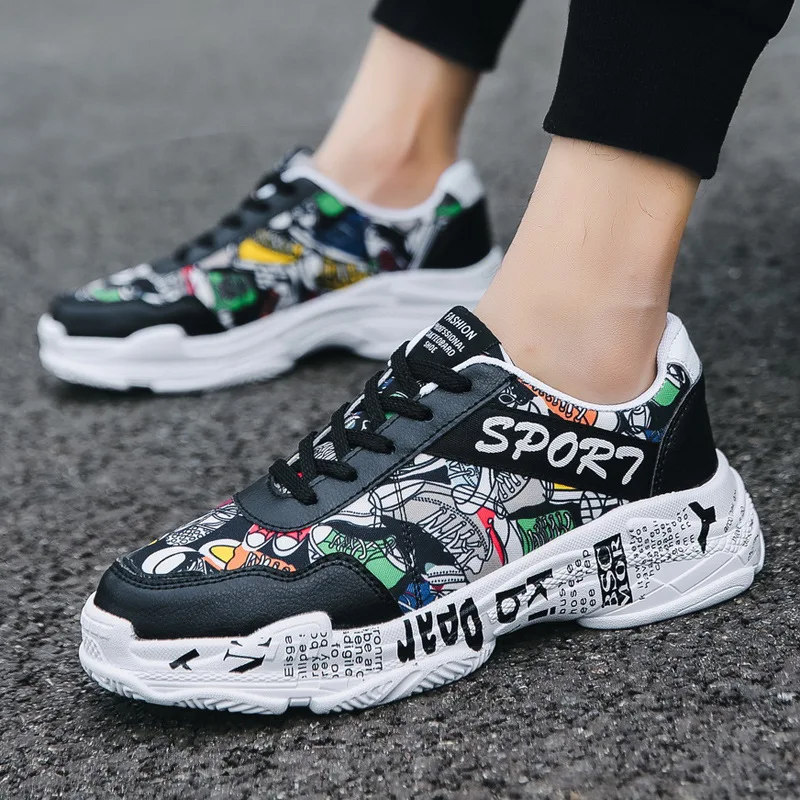 

Hot fashion spring sports shoes lightweight casual shoes men color stitching sneakers men Flyknit breathable lace-up casual shoe