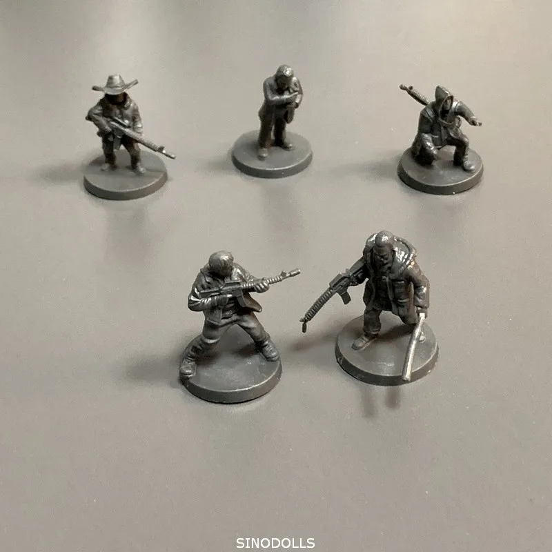 4 Pcs Hero Miniatures Dungeons /& Dragon D/&D Marvelous Figure Board Game Toy