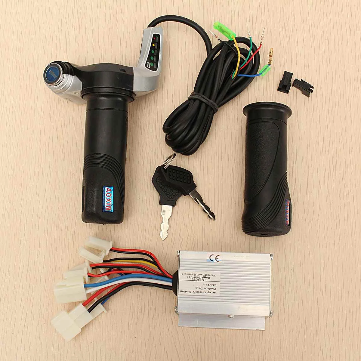 DC 24V 500W Матовый контроллер электрический дроссель скутера Скручивающиеся ручки Комплект дисплея питания