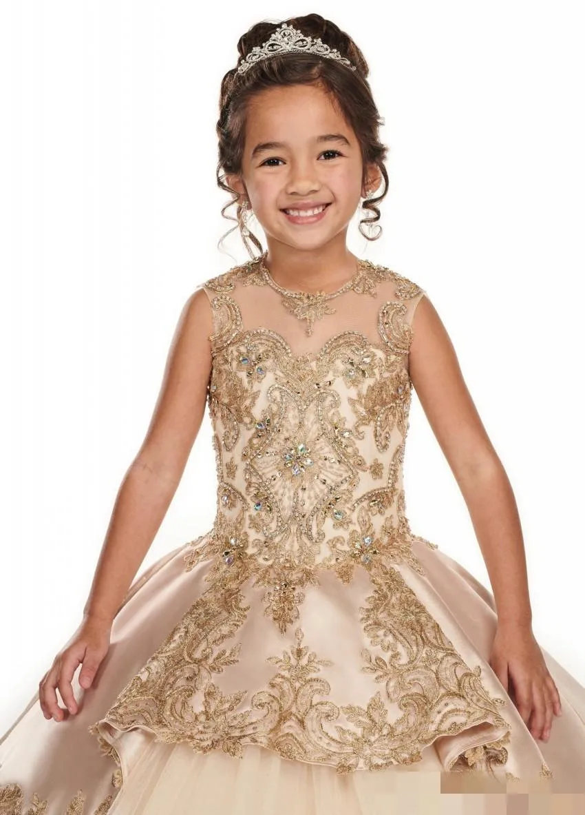 Adorable Champagne Girls Pageant Dresses New Beaded Crystals Appliqued Long Ruched Toddler Dress Corset Flower Girl Dresses - Цвет: Золотой