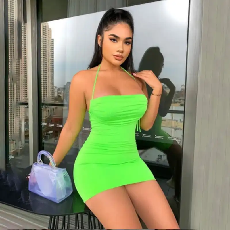 mature women dressed sexy