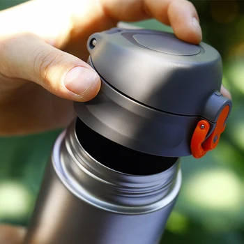 

Lixada 400ml Titanium Vacuum Insuated Water Bottle Press Button Leakproof Outdoor Sports Bottle pot nature hike bottle