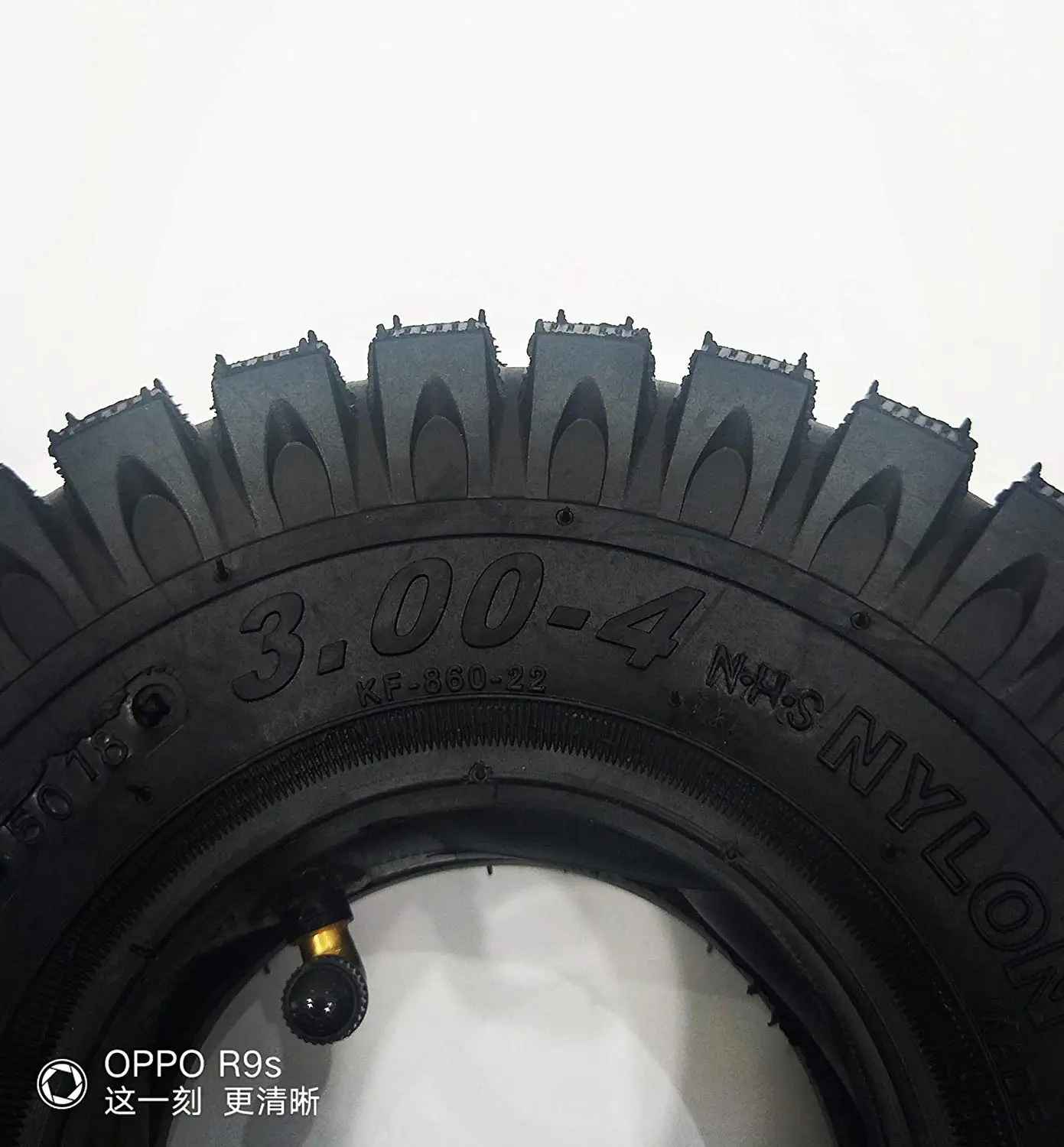 Шина MYMOTO 3,00-4 с трубкой