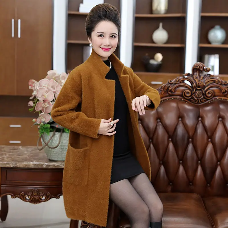 Осень-зима Новая мода для женщин среднего возраста Для женщин искусственная норка меховая куртка женская вязаная Теплая верхняя одежда пальто плюс Размеры M-4XL Z98