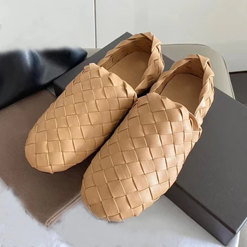

Spring Summer lazy loafers grandma Shoes Woman Hand woven flat single shoes for girls slip on runway style round toe mullers