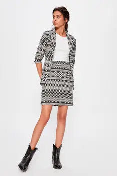 

Trendyol Black Patterned Knitted Skirt TWOAW20ET0328