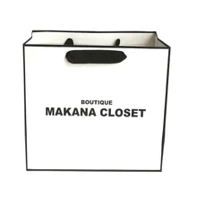 Изготовленный на заказ белый роскошный бумажный пакет для покупок с хлопковой ручкой черный каркас многоразовые бумажные пакеты для одежды/ювелирных изделий/подарочной упаковки