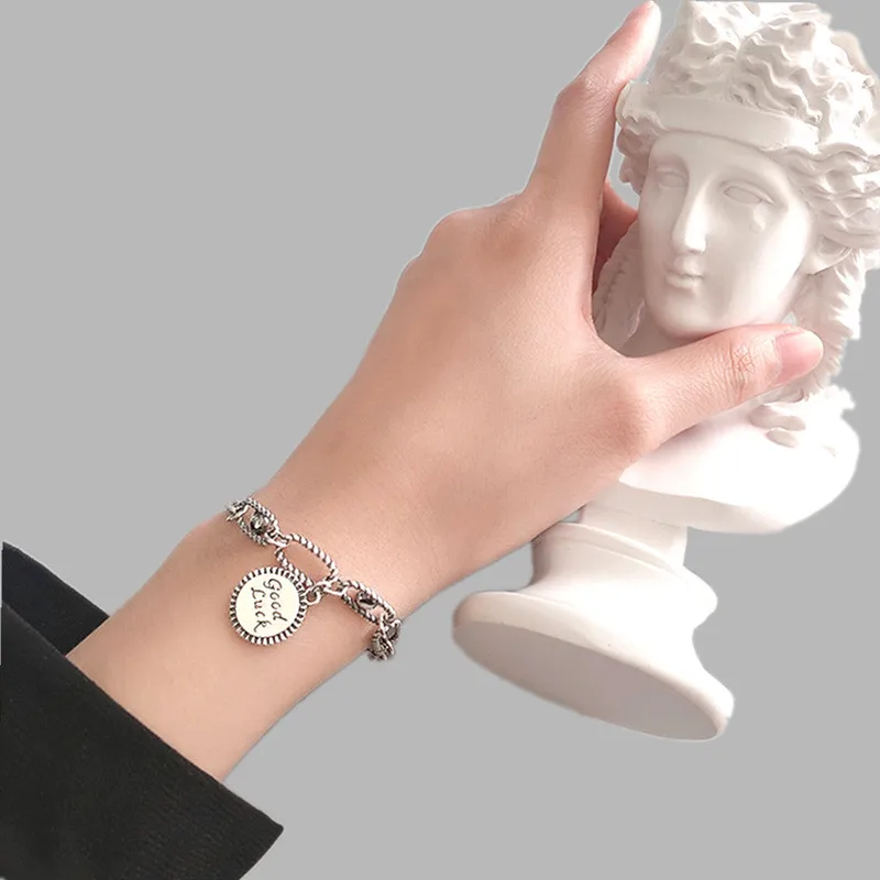 14115922958_1039125567