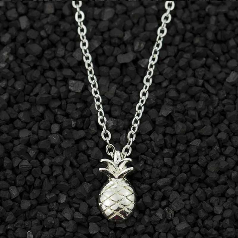 

Hot Selling Pineapple Accessories Necklace Fashion Europe And America Pendant Tag Gift Gift