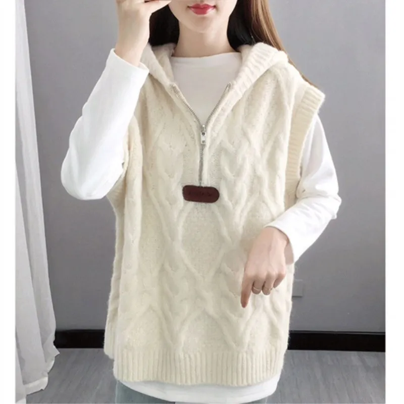 

2021 Autumn Winter Hooded Women's Vest Knitted With Leisure Girls' College Students' Fashionable Vest Sweater Beige