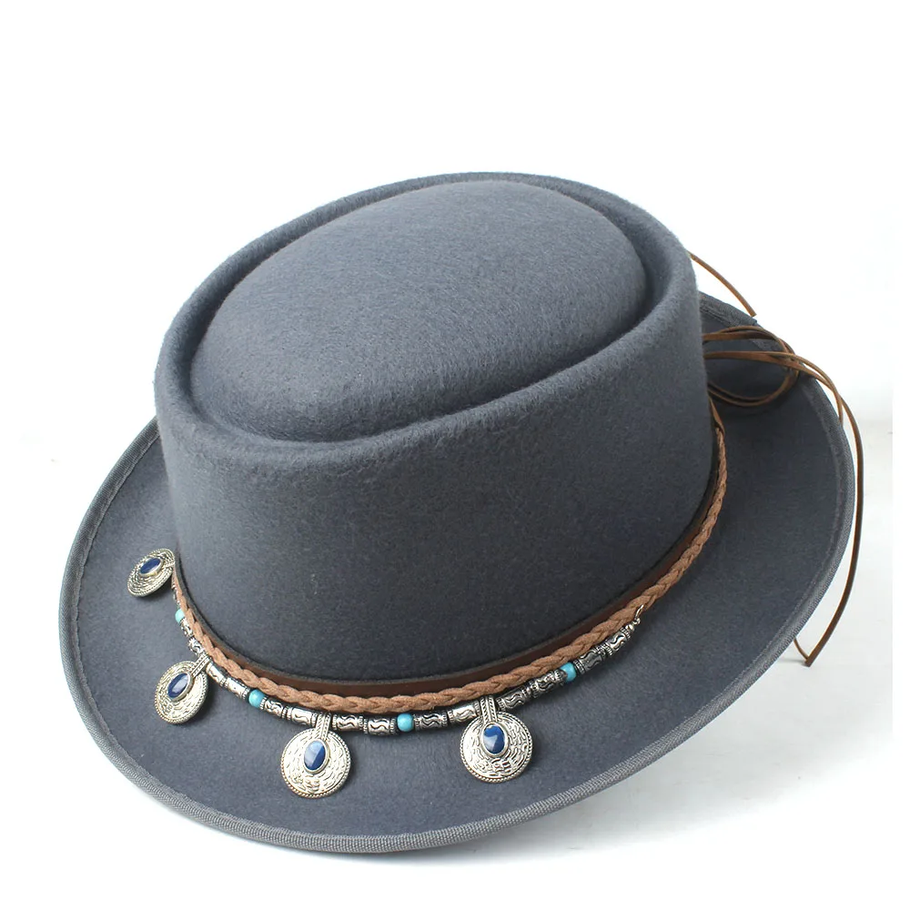 Gray Модная женская шляпа из свинины, Панама джазовая, шляпа Поп леди, плоская церковная шляпа с панковским поясом, шляпа Трилби, размер 58 см - Цвет: Gray