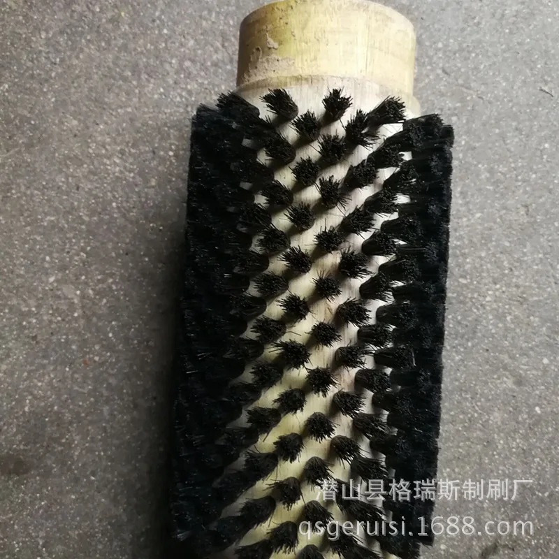 Manufacturers Customizable Wooden Base Gun Brush Pass Gun Mop Brush Wash Brush Military Quality Long-term for Making