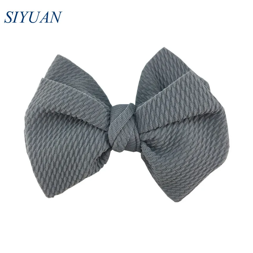 2-gray 20 шт./лот, высокое качество, 4,5 '', одноцветные, из Seersucker, с бантом, с зажимом, для девушек, вечерние, головные уборы, аксессуары HDJ157 - Цвет: 2-gray