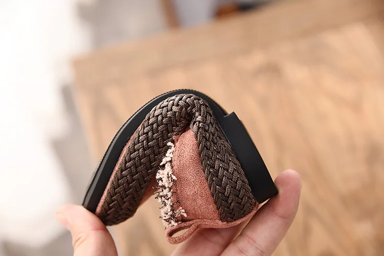 9251956164_1954750691