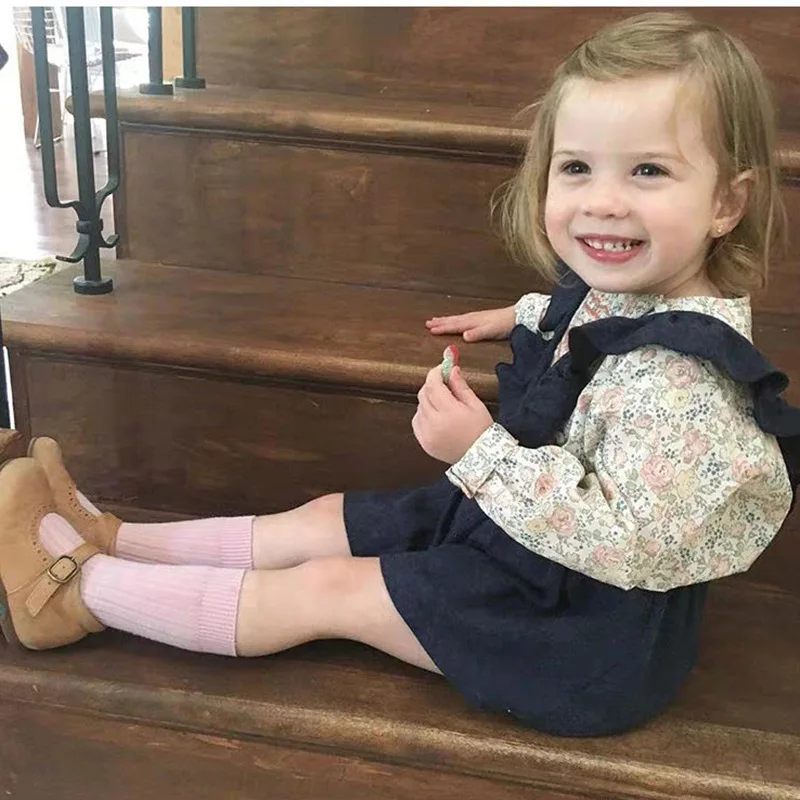 18502742418_859363441