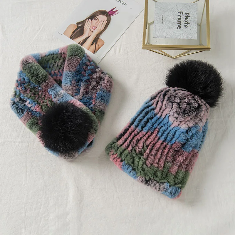Lantafe Hat And Scarf Fur Hat Kit Hat Scarf Rex Rabbit Fur Winter Accessories Warm Woven Hat Knit Cap With Fox Fur Ball - Цвет: Многоцветный