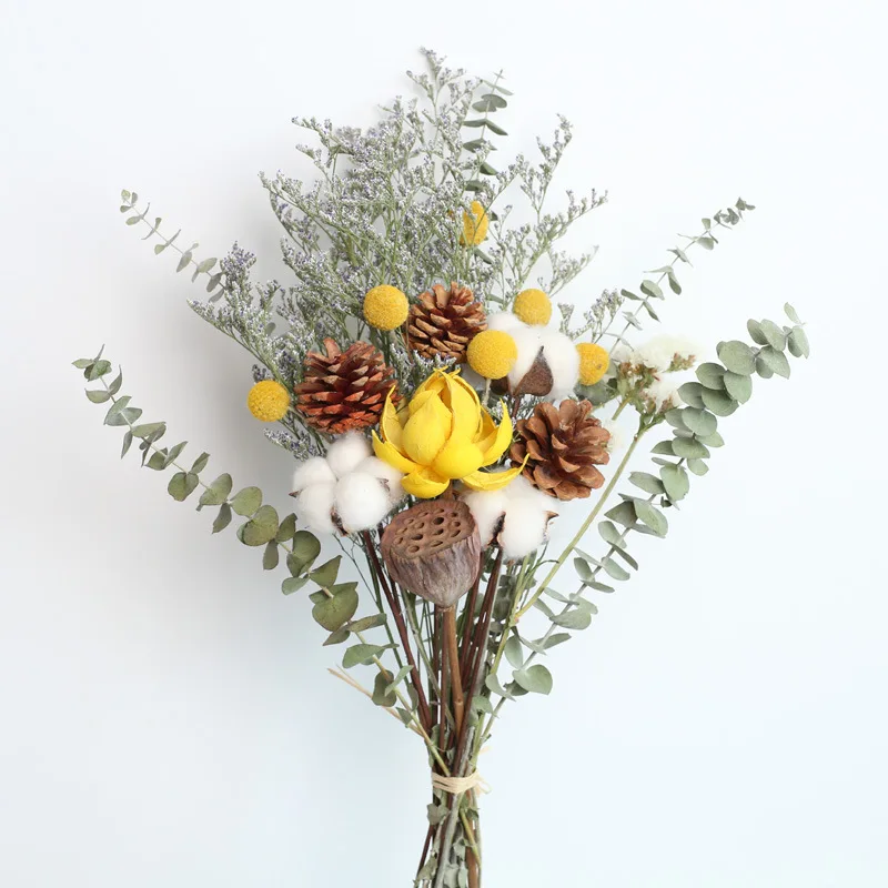 Bouquet di fiori secchi con fiori di cotone ed eucalipto stabilizzato,  bouquet invernale per la decorazione della casa -  Italia