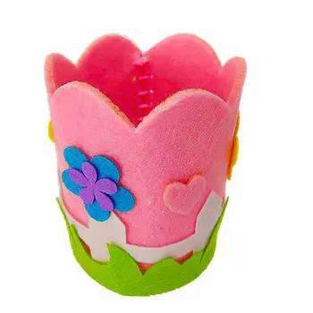 

1PCS Children Creative Nonwoven fabric Pen Holder Christmas Gift Creative Decoration Supplies Kids DIY Handmade Crafts Art Toys