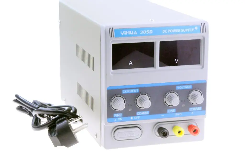 Reguladores de tensãoestabilizadores