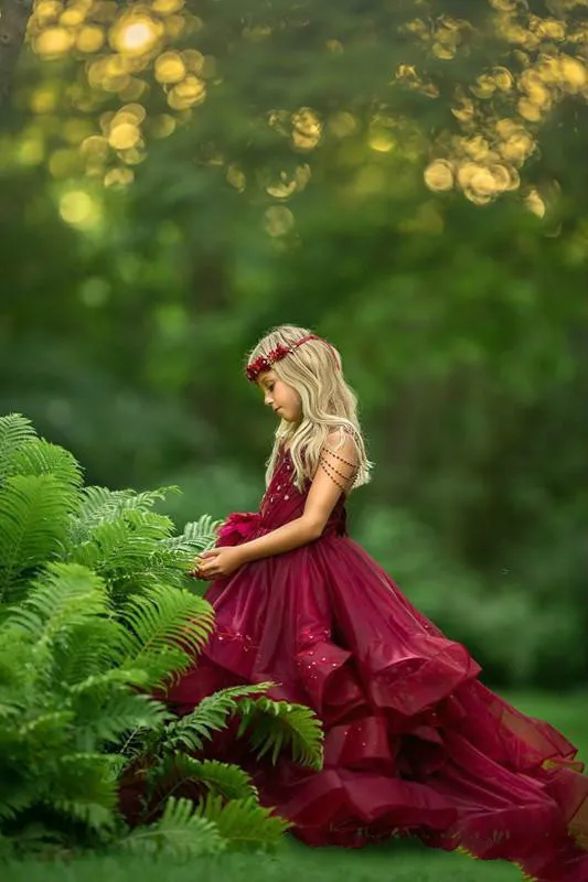 Burgundy Tulle Princess Flower Girls' Dresses for Weddings with Beading Embroidery 3D-Applique Long Sweep Pageant Party Gowns Birthday Dress