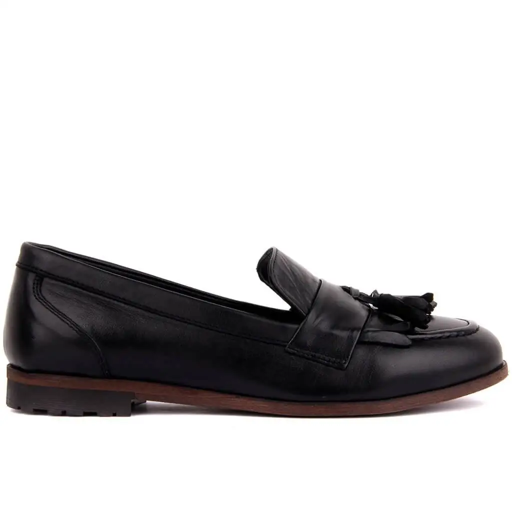 

Sail-Lakers Black Leather Women Casual Shoes