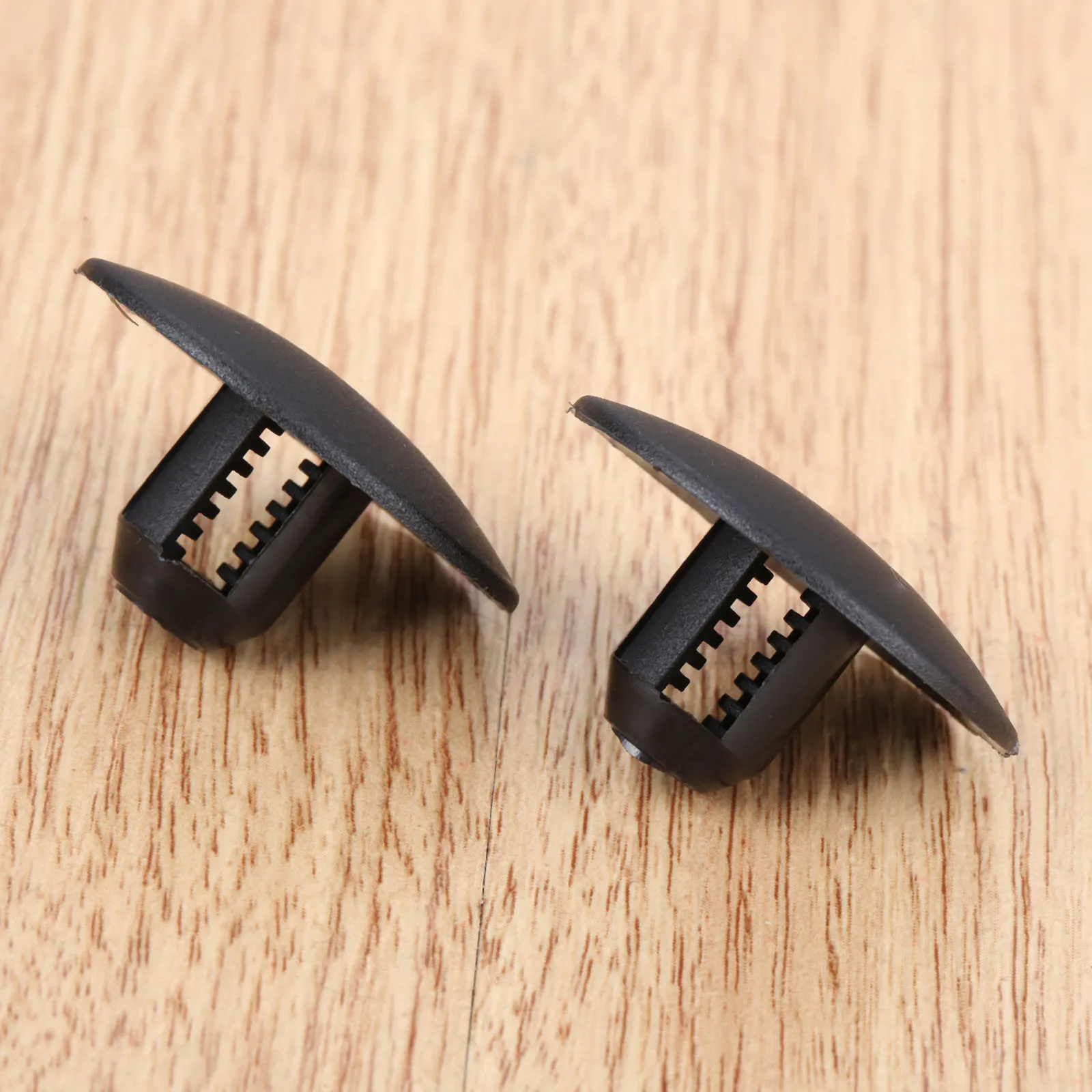Car Striped Carpet Strap Clip Clamp Plastic Fasteners Fixed Rivets 30Pcs For Peugeot 408 307 206 Citroen C5 C2 auto fasteners auto accessories plastic rivets