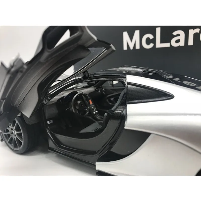 1:18 Модель автомобиля из сплава P1 модель автомобиля коллекция подарок
