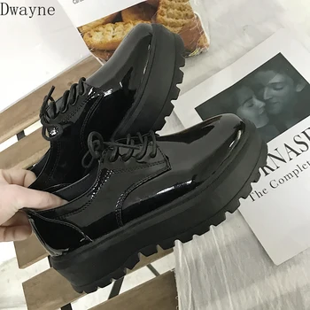 

New student Korean version of the wild black soft sister small shoes British patent leather platform shoes.