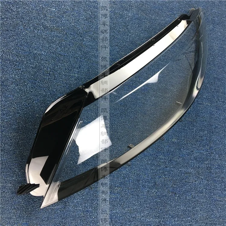 For Volkswagen CC Headlight cover 13-18 new CC headlight transparent hood CC large hood mask double color headlight hood