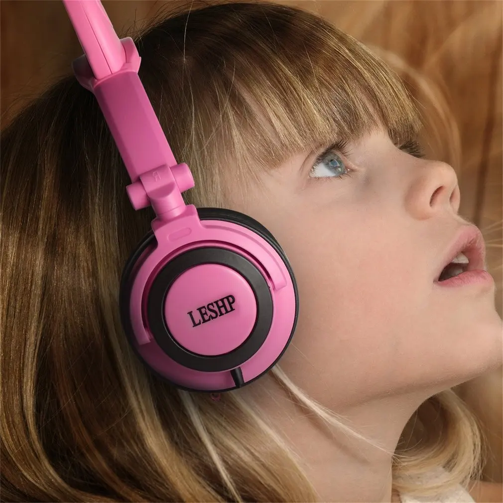 Cartoon Cat Ear Shape Wired Headphone with Glowing Lights Headband Headphone for Mobile Phone PC Computer for Children