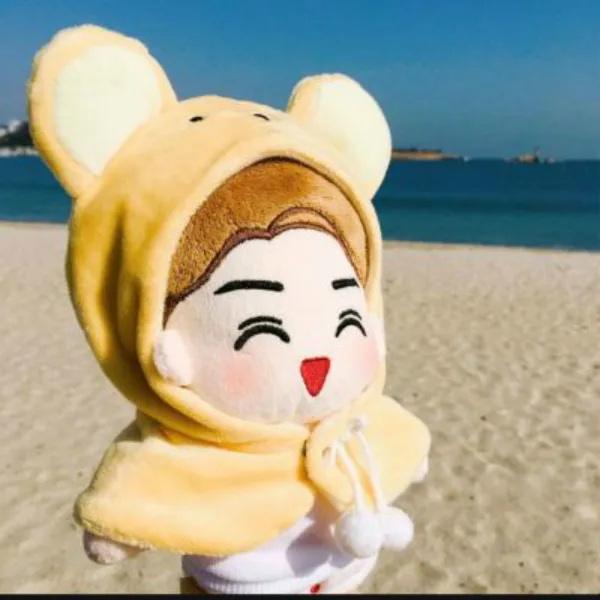 [MYKPOP] Одежда и аксессуары для кукол KPOP: плащ с капюшоном для кукол 20 см(без куклы) EXO/Bangtan Fans SA19112106