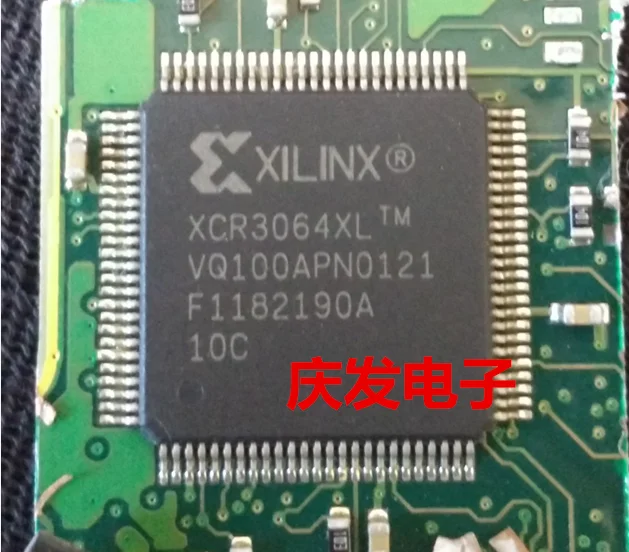 XCR3064XL-10VQ100C XCR3064XL-VQ100