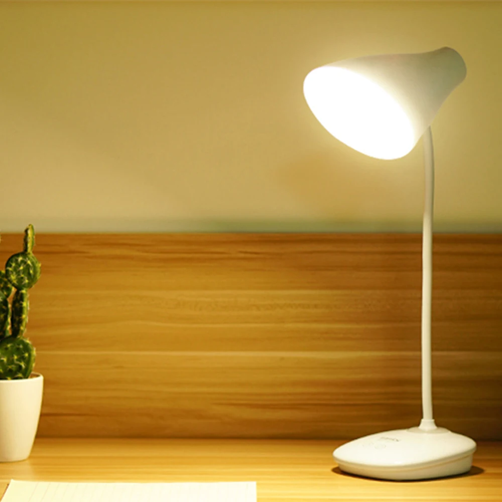 Goedkoop LED Stand Flexibele Bureaulamp Moderne Touch Schakelaar Led Oplaadbare Student Studie Lamp Nachtlampje Tafel Lampen voor de Slaapkamer