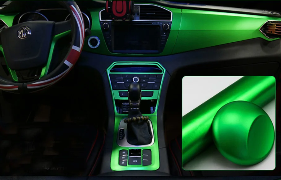 GREEN
