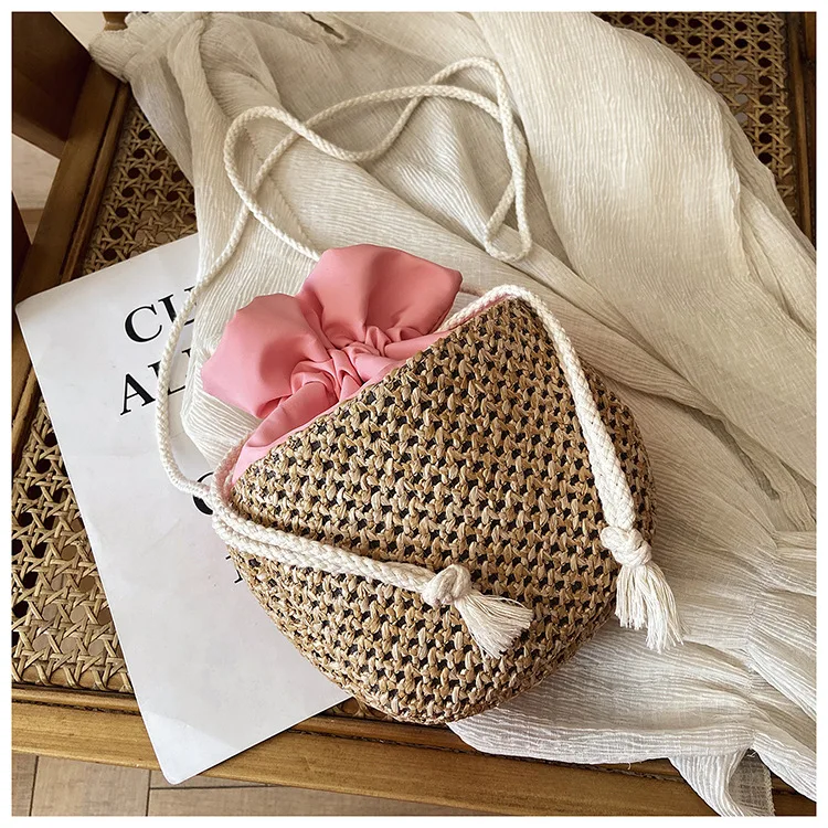 Petit sac bandoulière en osier